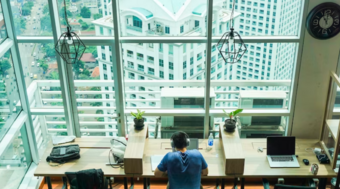 Meubler son espace professionnel: Comment choisir le mobilier de bureau adapté