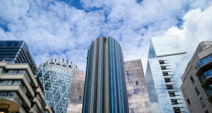 Le marché des bureaux prime de Paris s'active: les centres d'affaires d'élite changent de mains