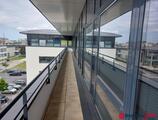 Bureaux à louer dans Bureaux à louer de 194 m² avec balcon à Caen