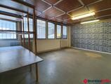 Bureaux à louer dans Local stockage 29 m² - ZFU