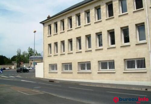 Bureaux à louer dans Saint Gabriel - 700m²