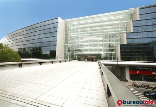 Bureaux à louer dans immeuble Lumière