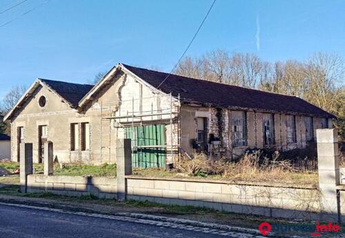 Bureaux à louer dans A VENDRE SECTEUR ESTISSAC