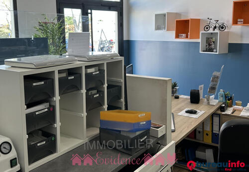 Bureaux à louer dans Baillargues Local commercial 80 m2 -cession de droit au bail