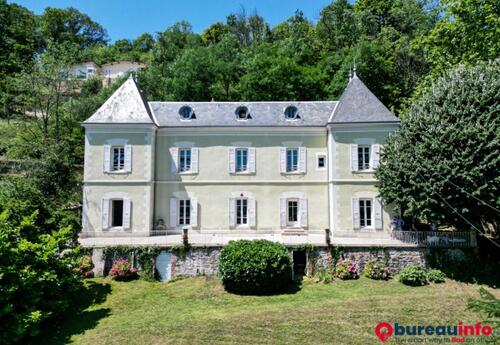 Bureaux à louer dans Sublime Propriété de Maître 190m2 - Terrain 2975m2