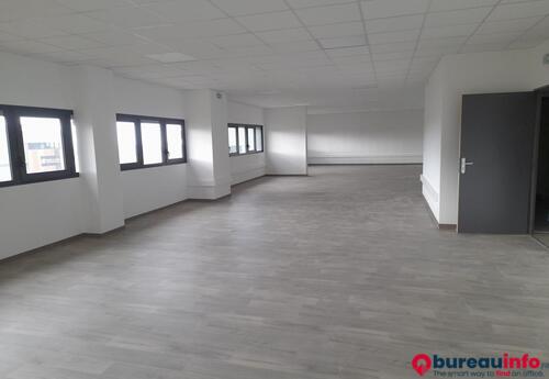 Bureaux à louer dans Plateau de bureaux 171 m² neuf