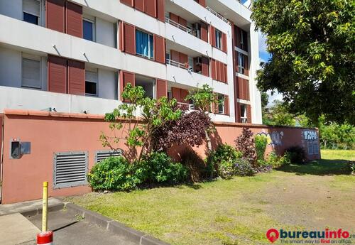 Bureaux à louer dans Duplex Bureaux 83.20 m² plus terrasse