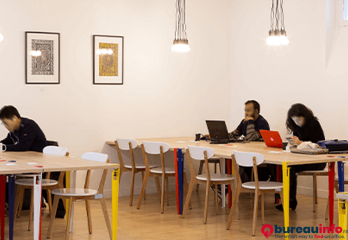 Bureaux à louer dans Moulin - La Permanence