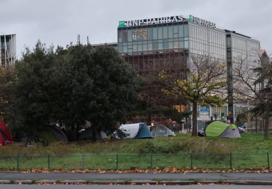 Alerte marché bureaux Paris: le départ de BNP Paribas d'Aubervilliers soulève des préoccupations de sécurité et suscite des craintes d'« effet domino »