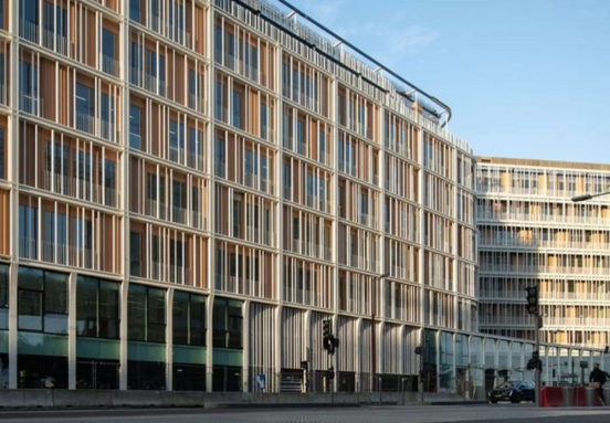 Edenn à Nanterre: le nouveau siège durable et ultra-moderne de Schneider Electric redéfinit les bureaux d’entreprise